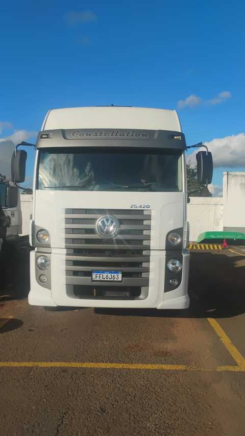 Volkswagen 25 390 - 14/14 4