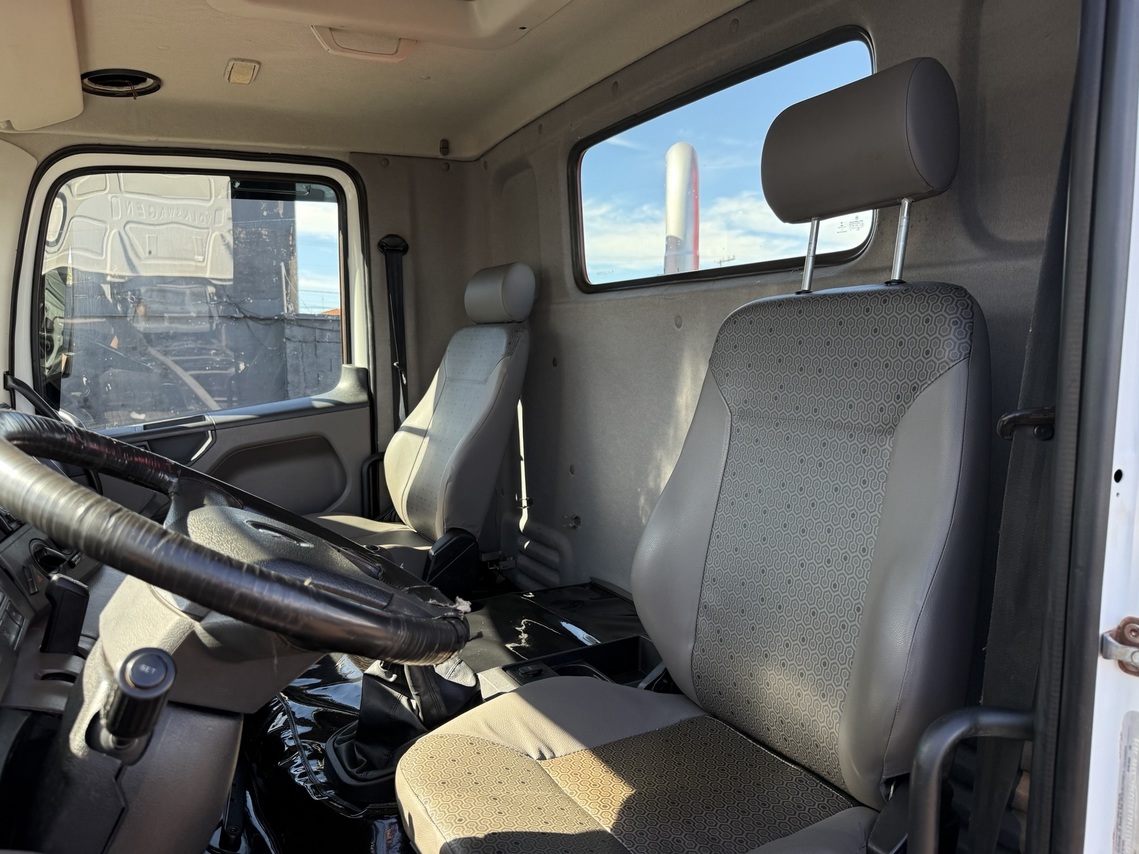Volkswagen 31-280 E Constel. 6x4 - 19/20 4