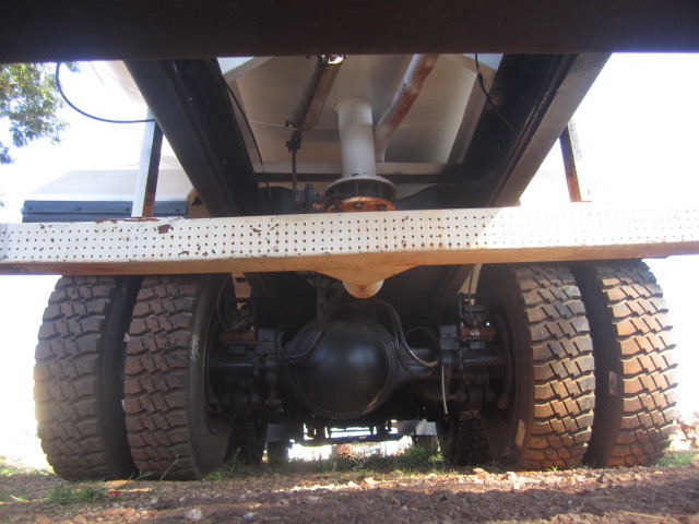 Volkswagen 24 220 - 95/95 5