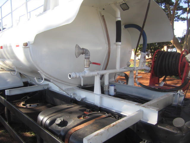 Volkswagen 24 220 - 95/95 15