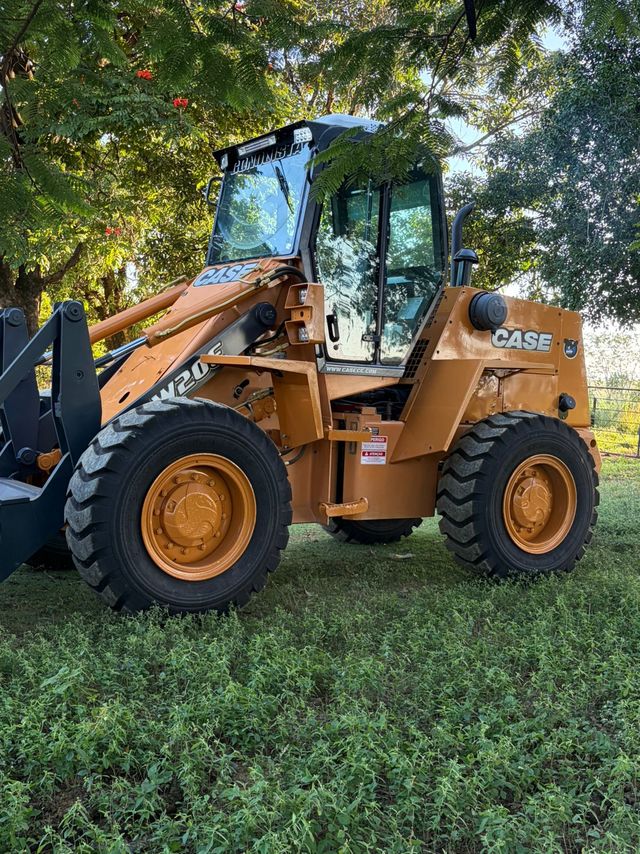 Case W20E - 12/12 4