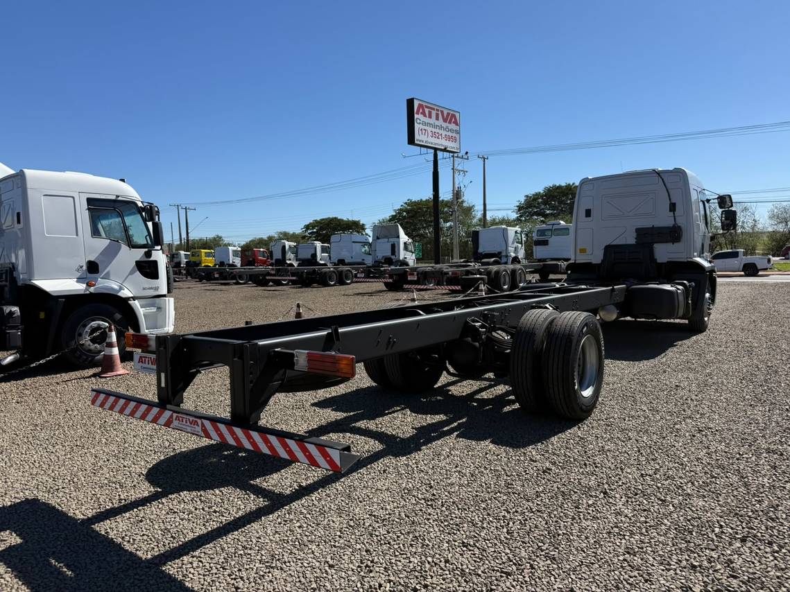 Ford Cargo1729 - 14/14 6