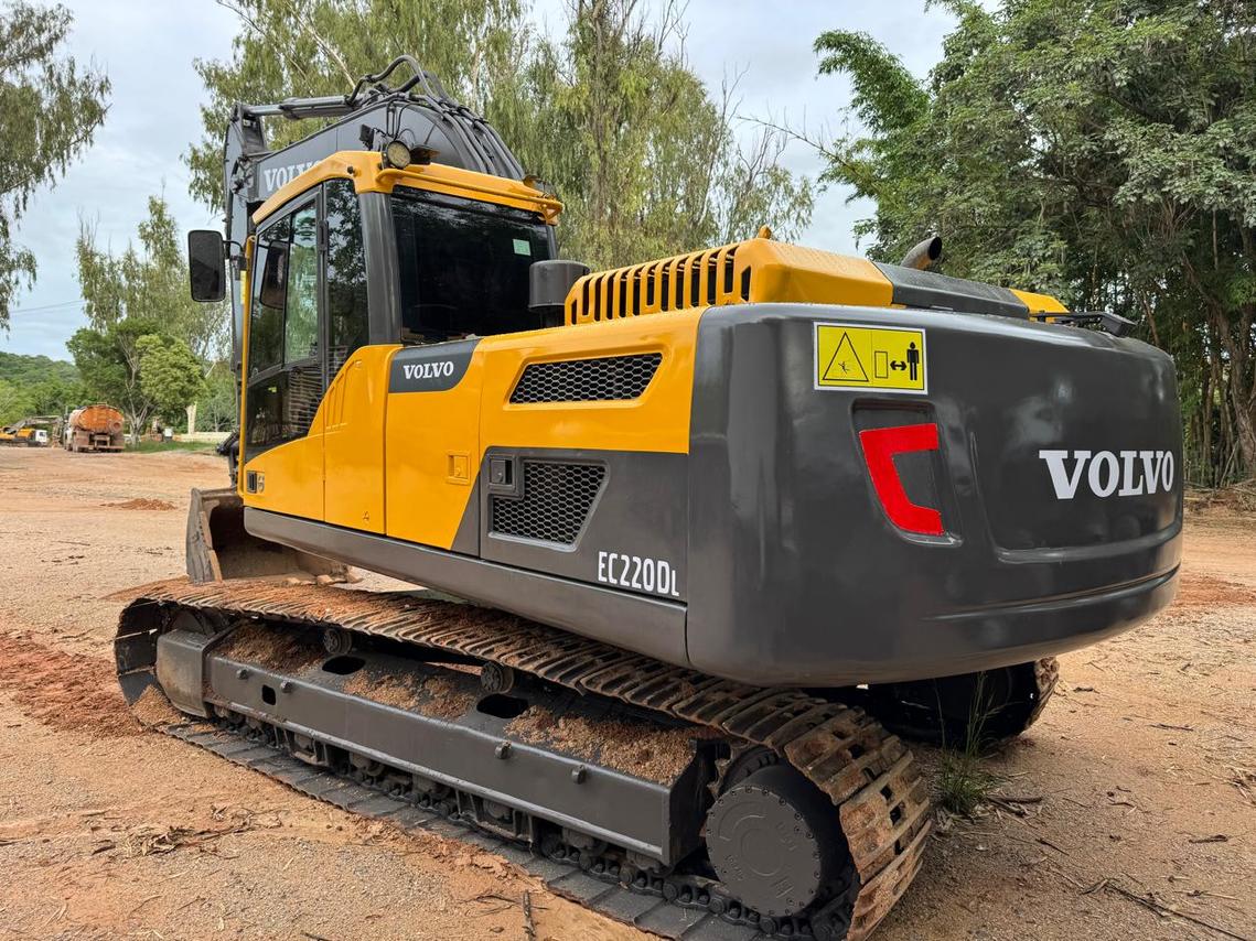 Volvo EC220D -  5