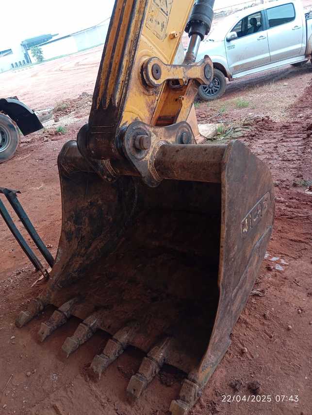 JCB JS200 - 20/20 3