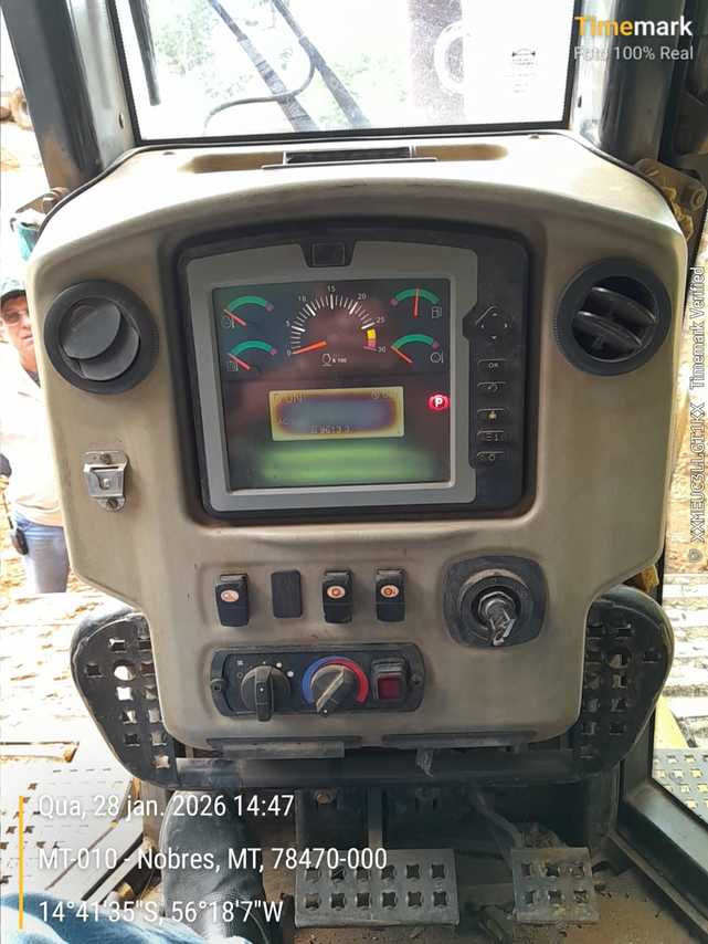 Caterpillar D6N - 11/11 2