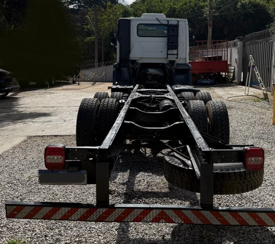 Volkswagen 26-280 Constellation 6x4 - 14/15 10