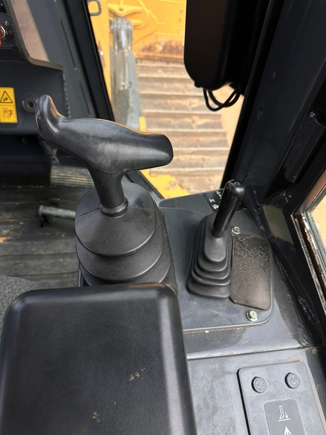 John Deere 700J - 21/21 7