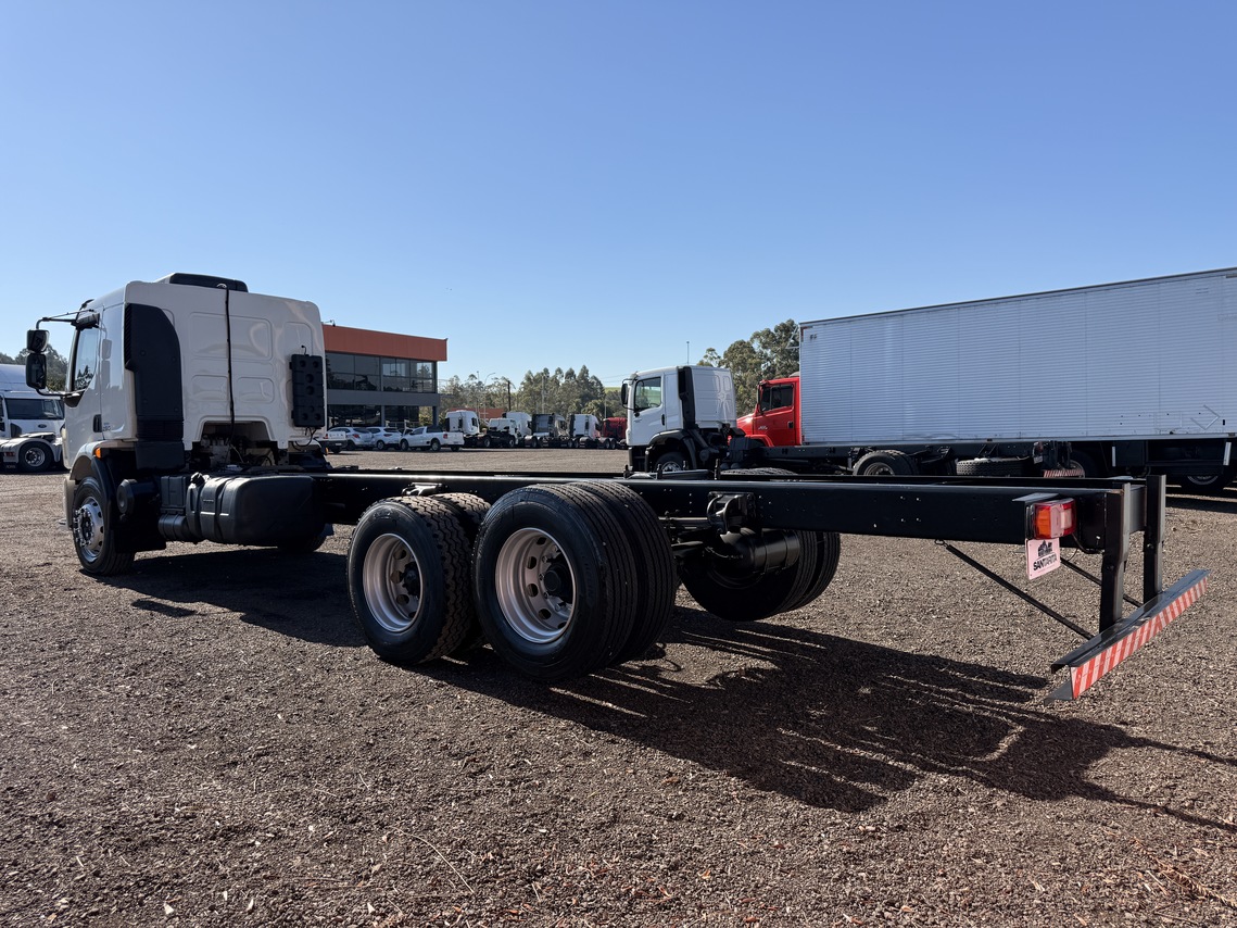Volvo VM260 - 11/11 5