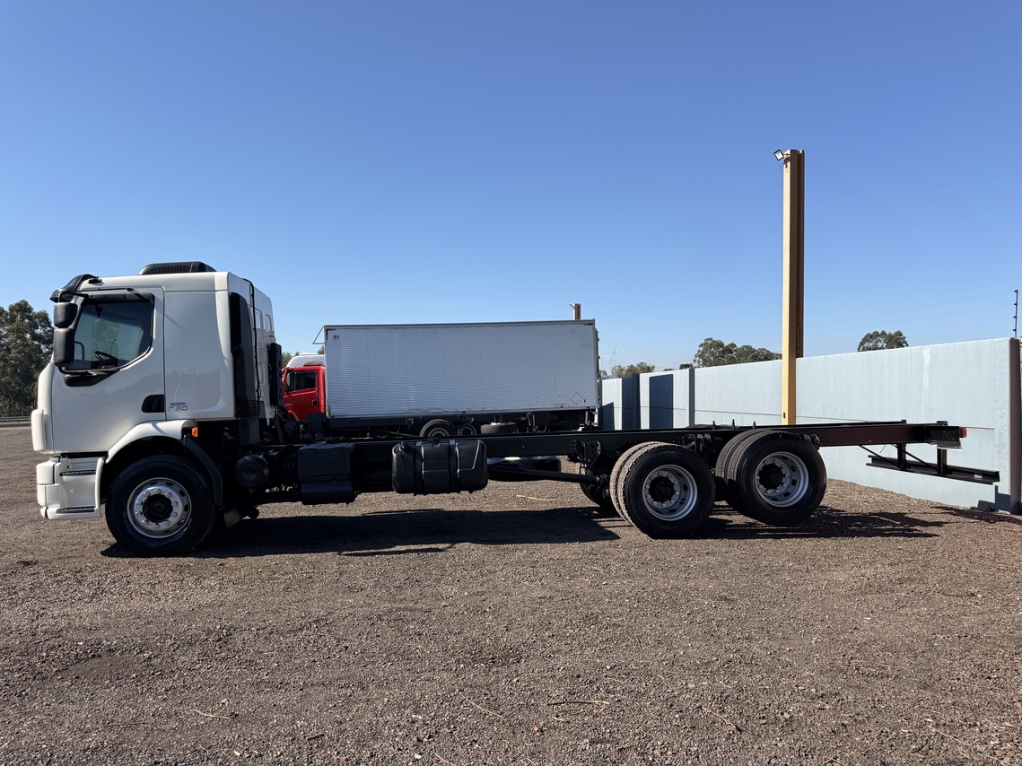Volvo VM260 - 11/11 6