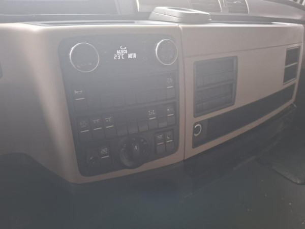 Volkswagen 28-480 6x2 Meteor - 24/25 9