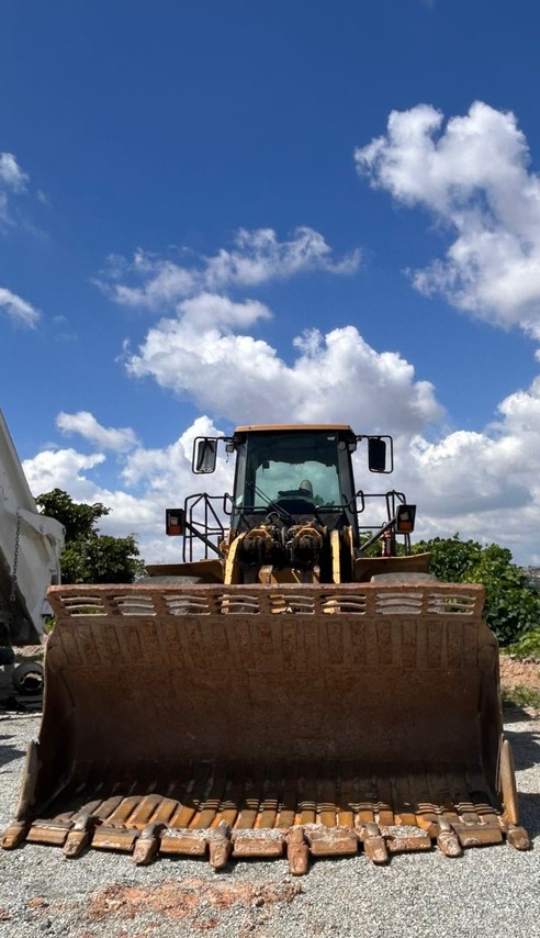 Caterpillar  980 - 09/09 4