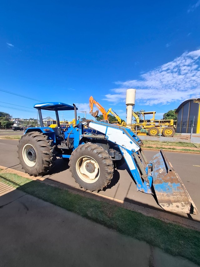 New Holland 7630 - 16/16 8