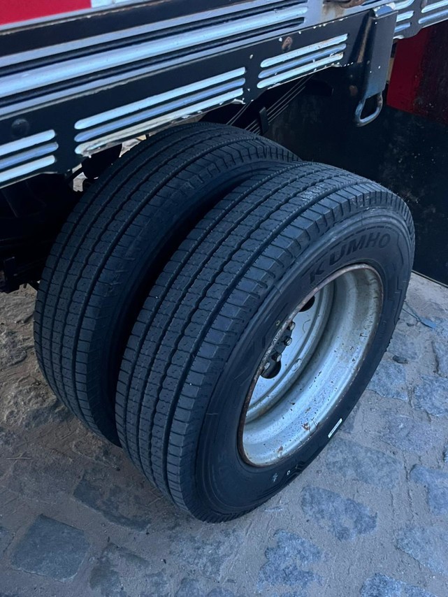 Ford F4000 - 18/19 7