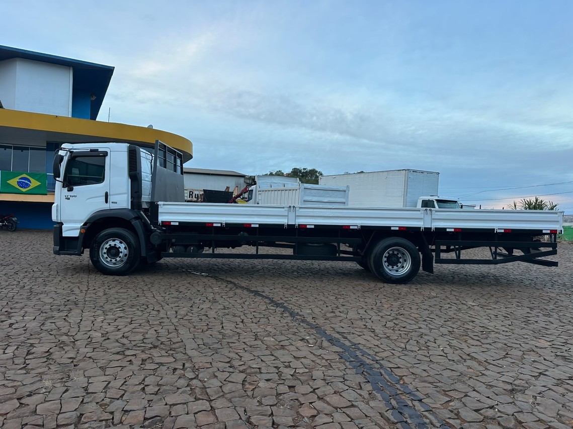 Volkswagen 17-190 E Constellation - 15/15 5