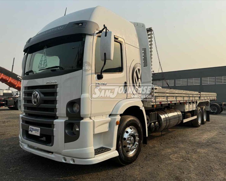 Volkswagen 24-280 E Constellation 6x2 - 21/22 14