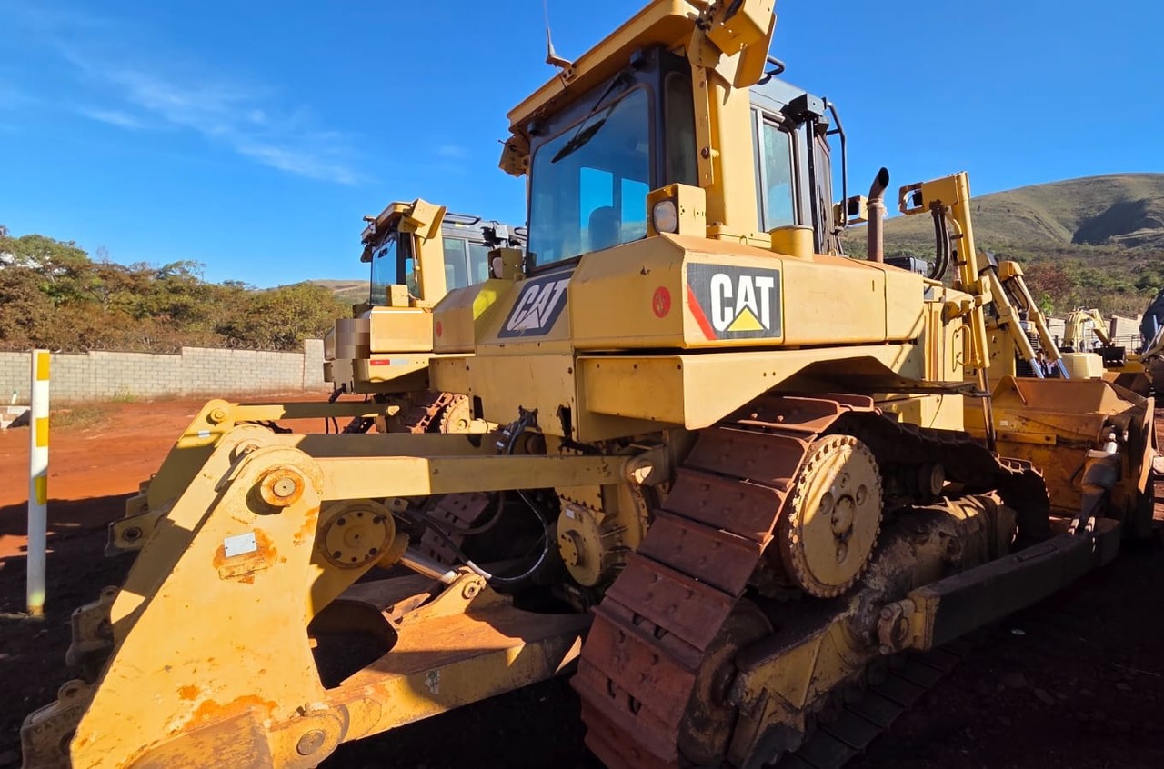 Caterpillar D6T XL - 16/16 8