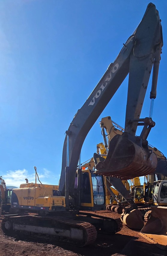 Volvo EC240BLC - 09/09 2