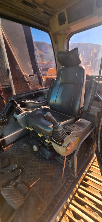 Volvo EC240BLC - 09/09 5