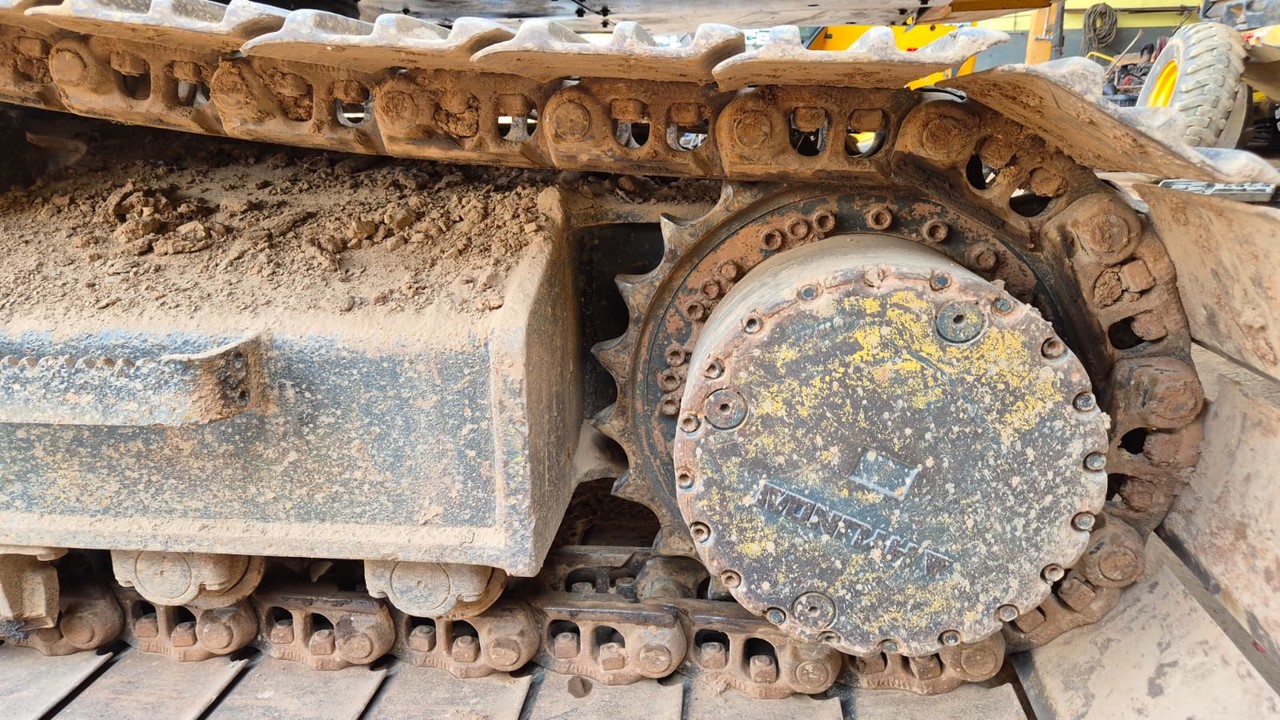 Hyundai R210LC-7 - 10/10 11