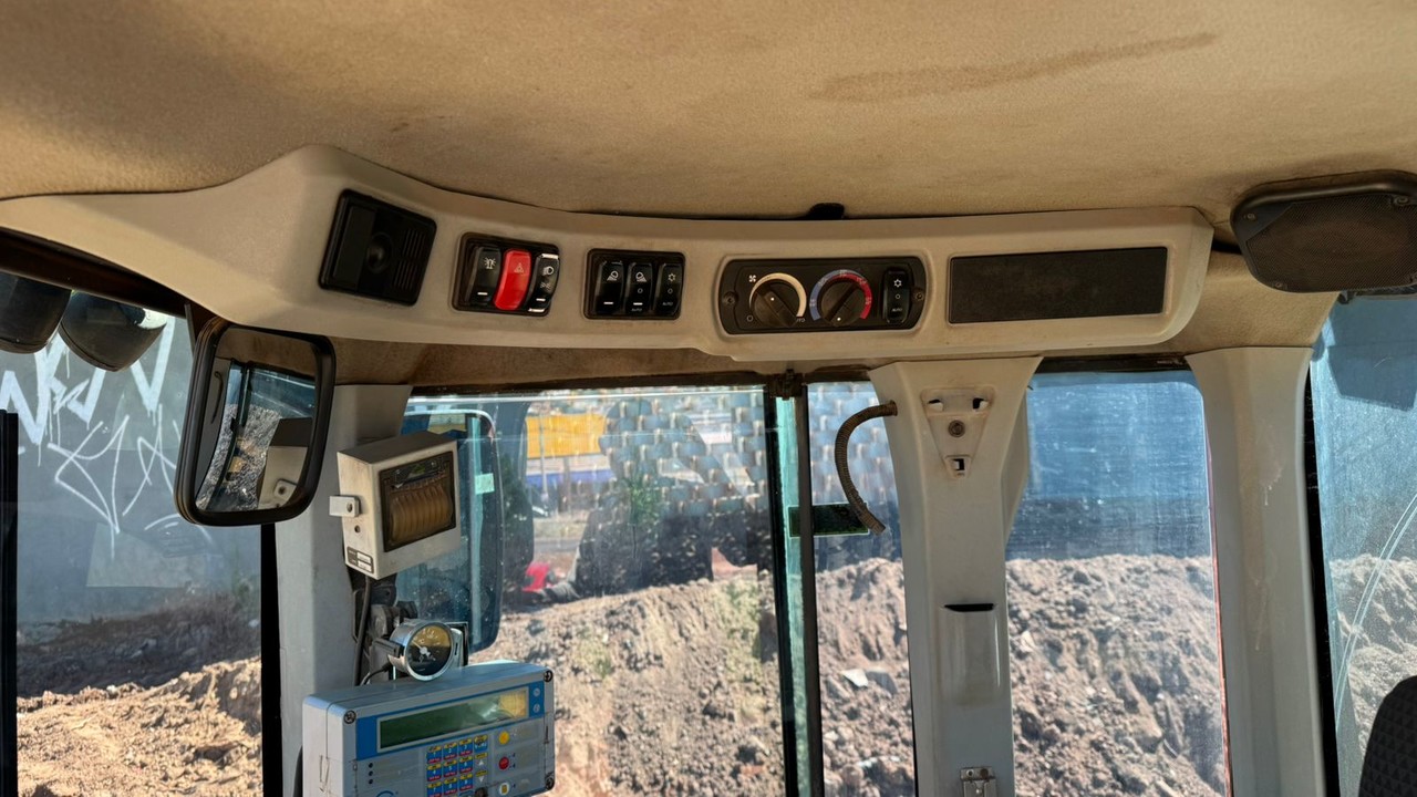 Caterpillar 924K - 17/17 8