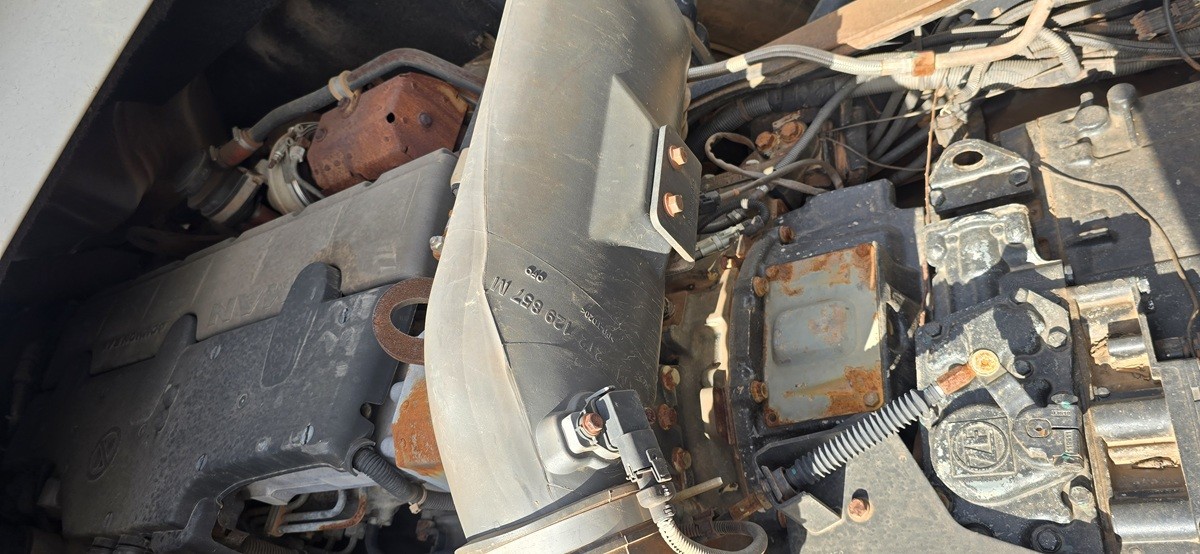 Volkswagen 31-280 E Constel. 6x4 - 19/20 7