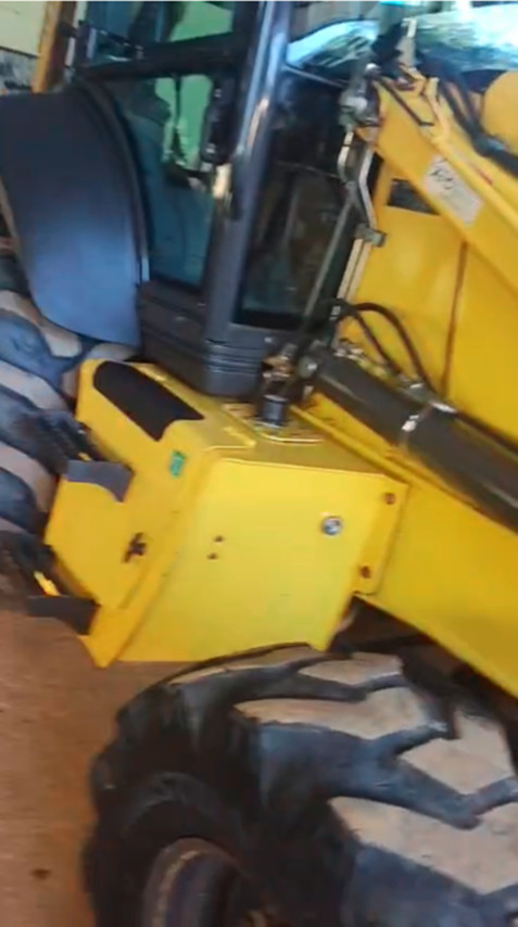 New Holland B110B - 22/22 3