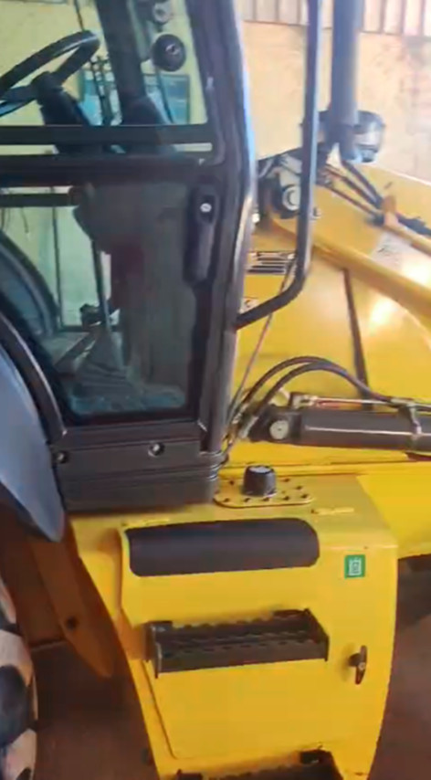 New Holland B110B - 22/22 12