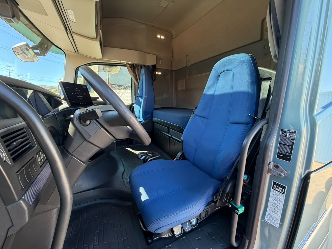 Volvo FH 540 - 24/24 11