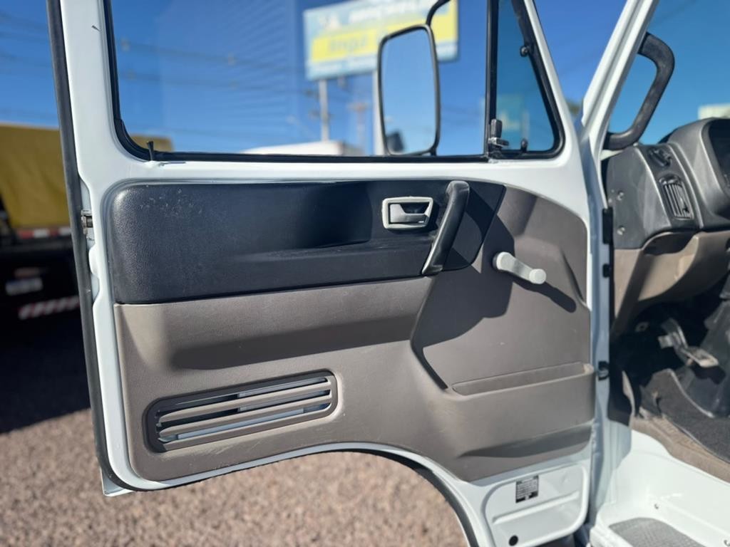 Volkswagen 5150 Delivery - 17/18 3
