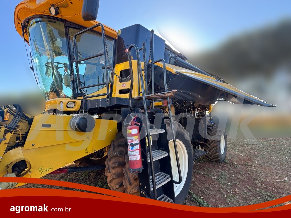 New Holland CR5.85 - 18/18 6