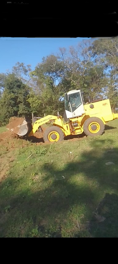 New Holland 12C - 11/11 4