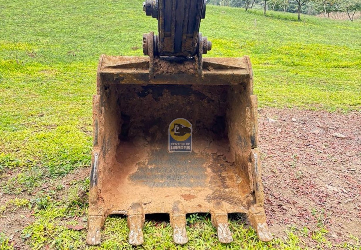 Volvo EC210BLC - 11/11 9