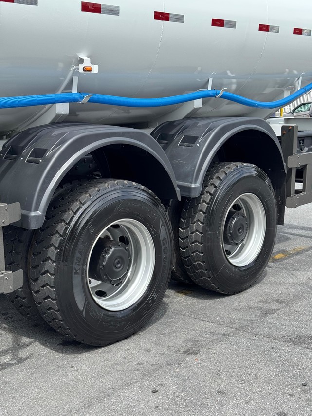 Mercedes Benz Axor 3344 - 20/19 6