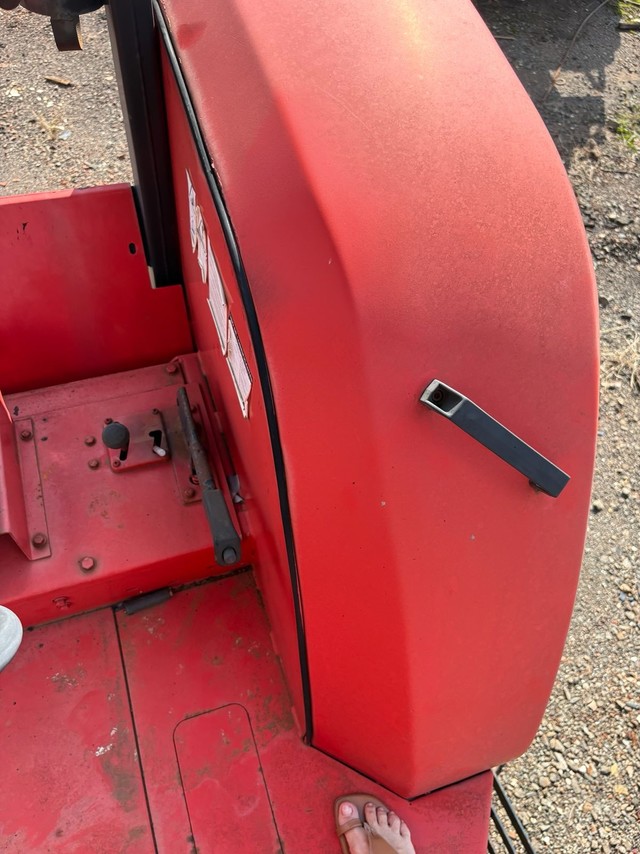 Massey Ferguson 5310 - 00/00 11