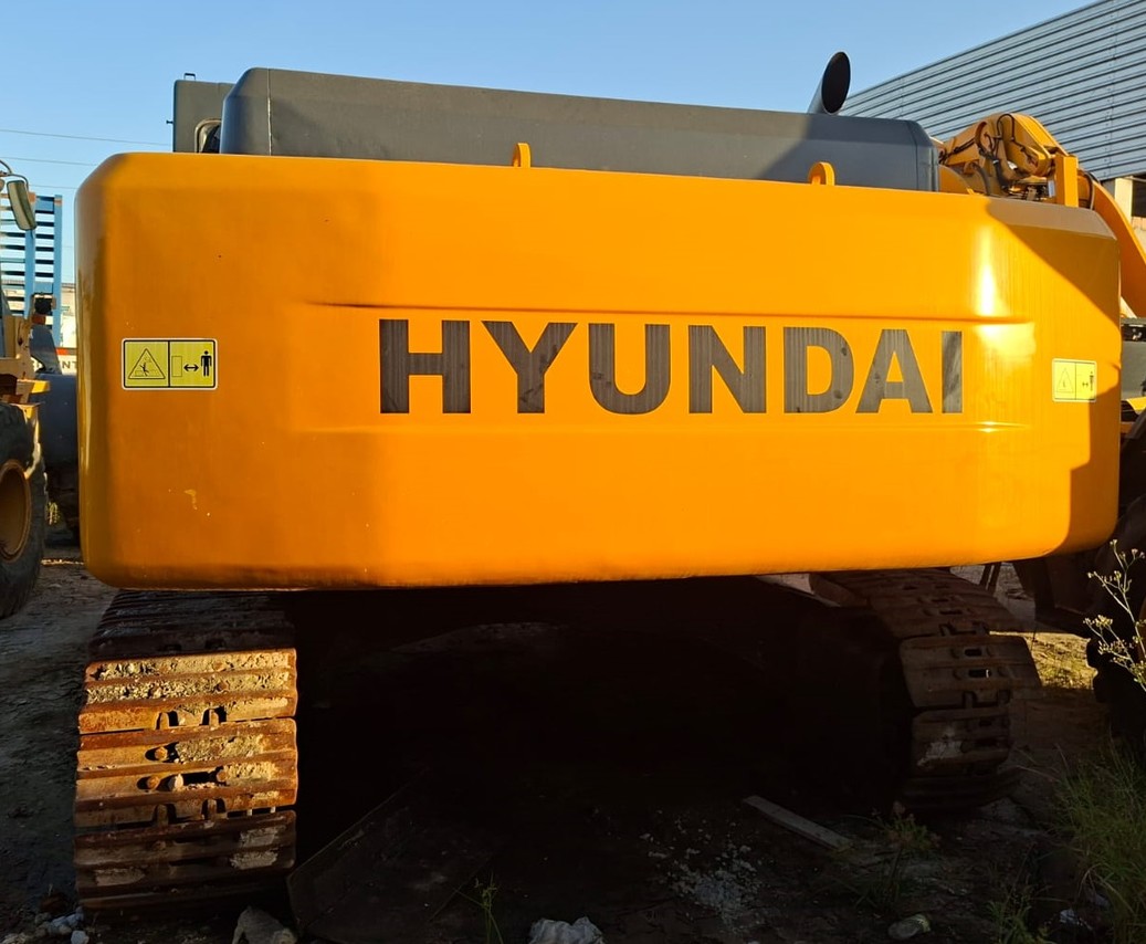 Hyundai R320 - 09/09 2