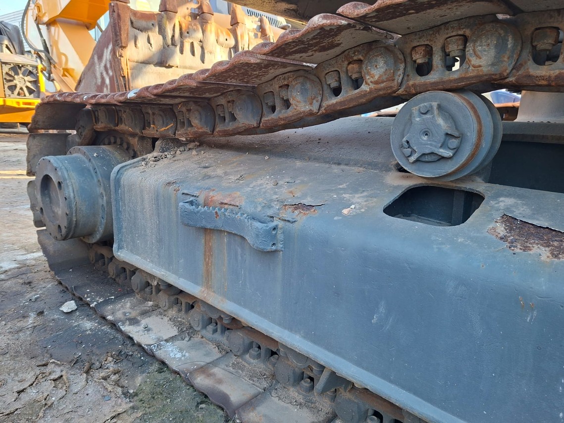 Hyundai R320 - 09/09 9