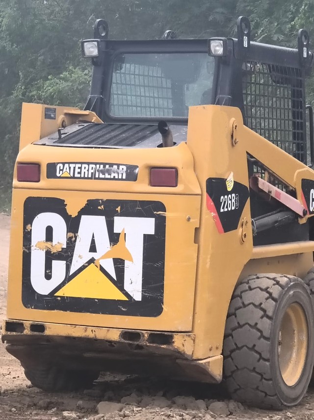 Caterpillar 226 - 16/16 4