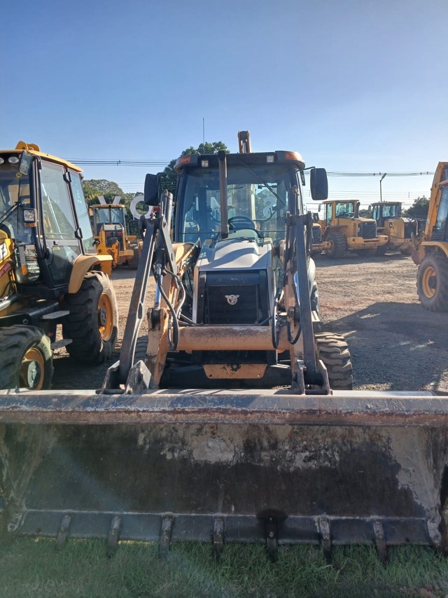 Case 580N - 20/20 4