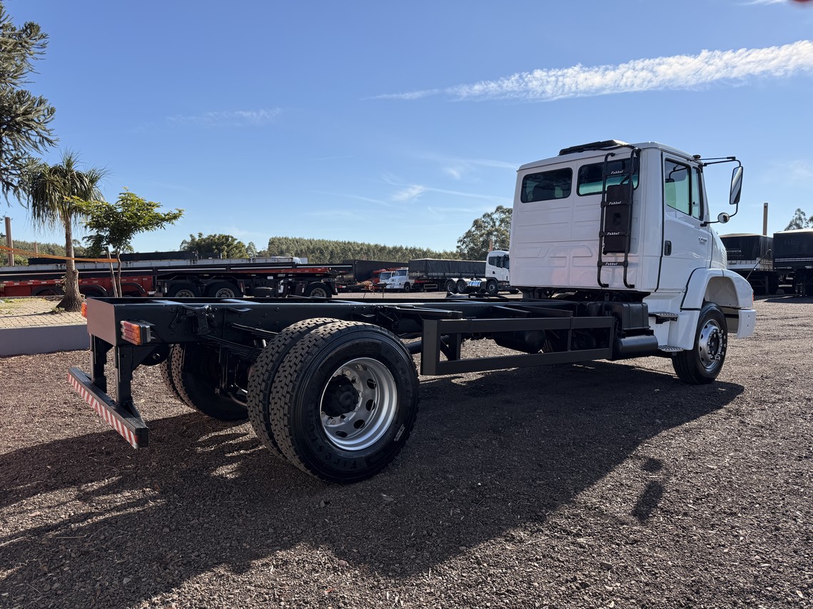 Mercedes Benz MB 1318 - 07/08 4