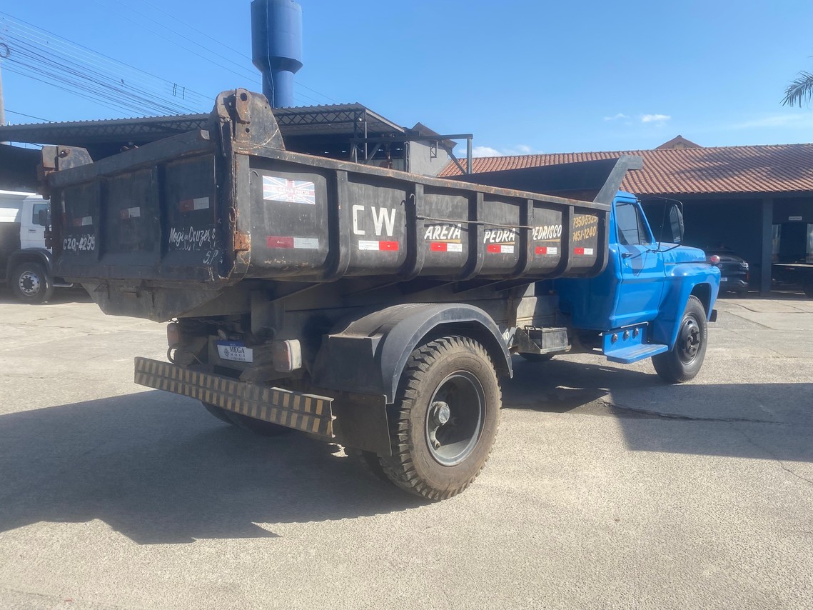 Ford F7000 - 79/79 6