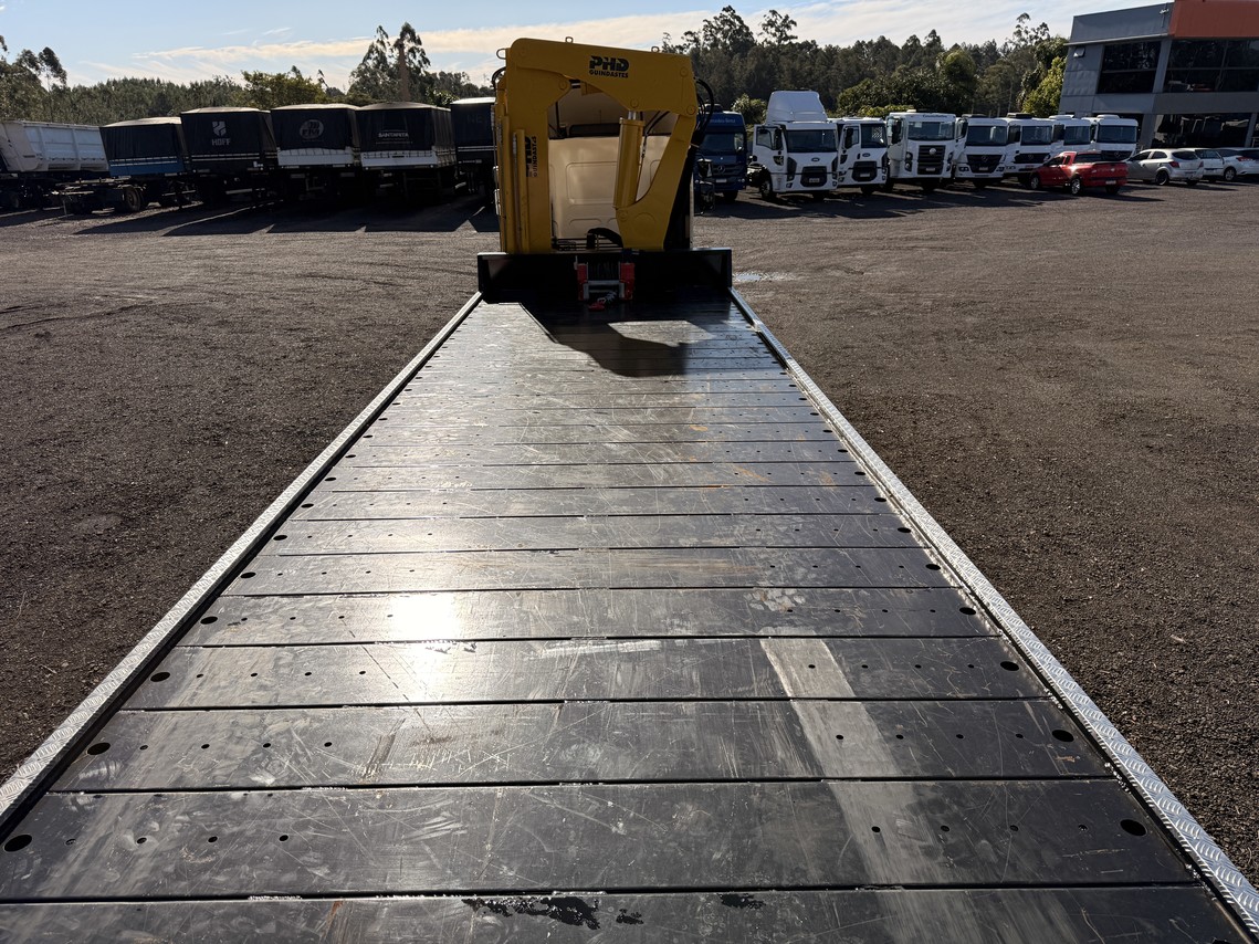Volvo VM 270 - 17/17 12