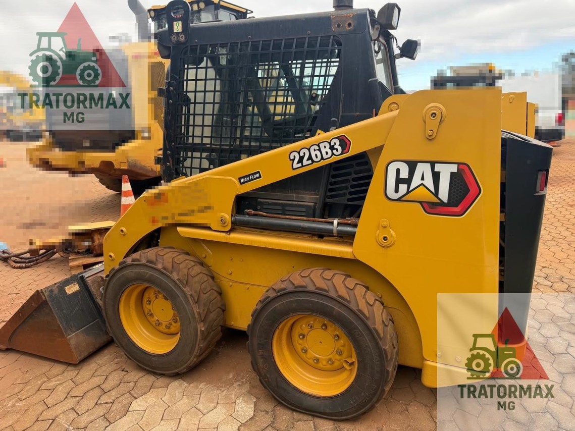 Caterpillar 226 - 20/20 6