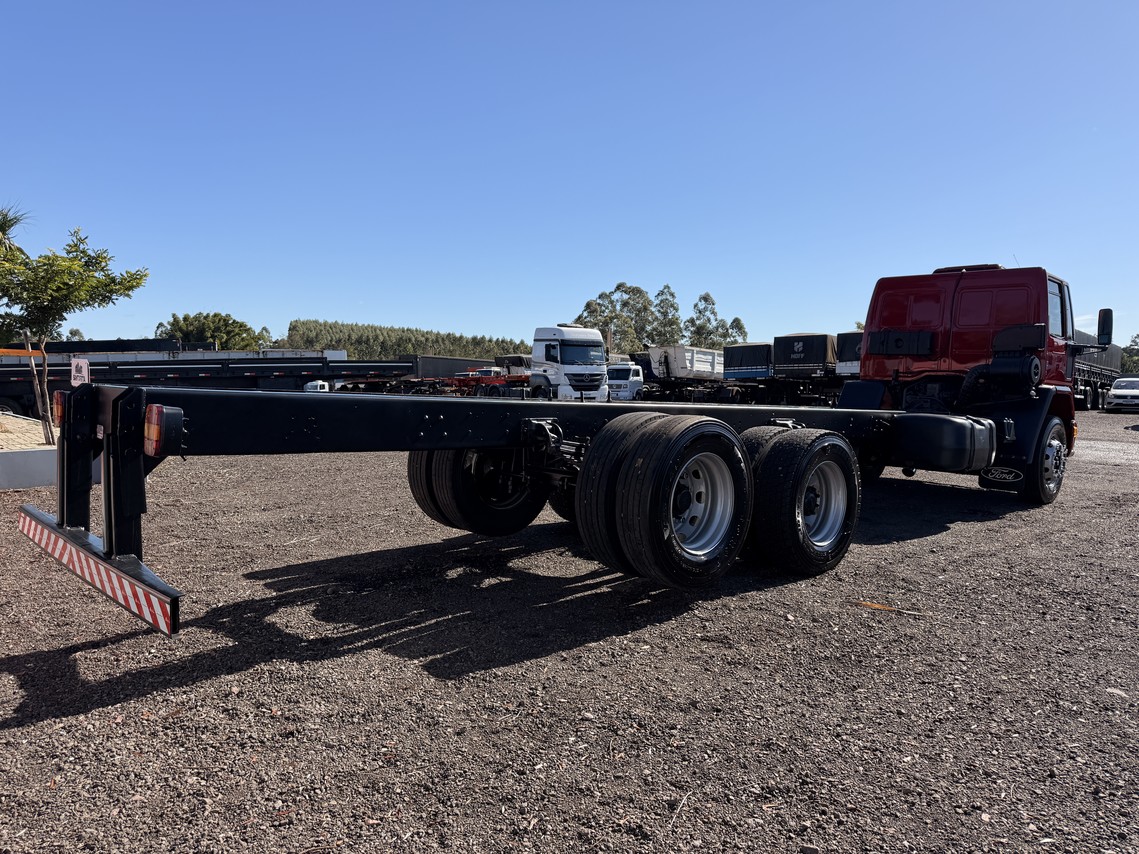 Ford Cargo2422 - 09/09 4