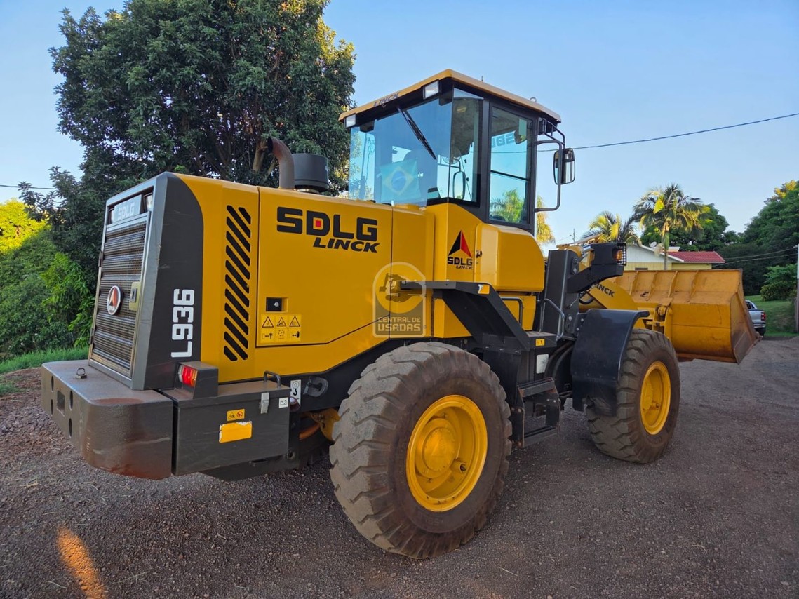 SDLG  LG936 - 20/20 7