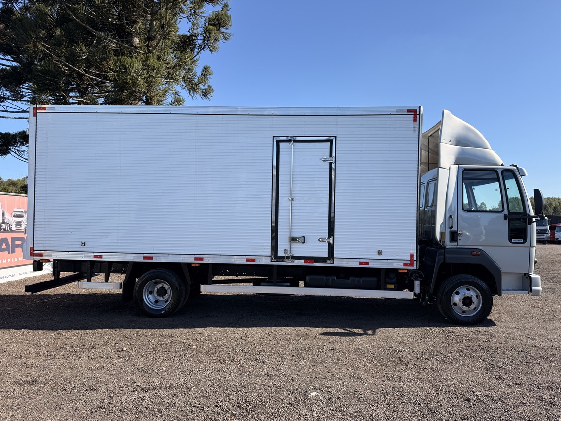 Ford Cargo816 - 18/19 4
