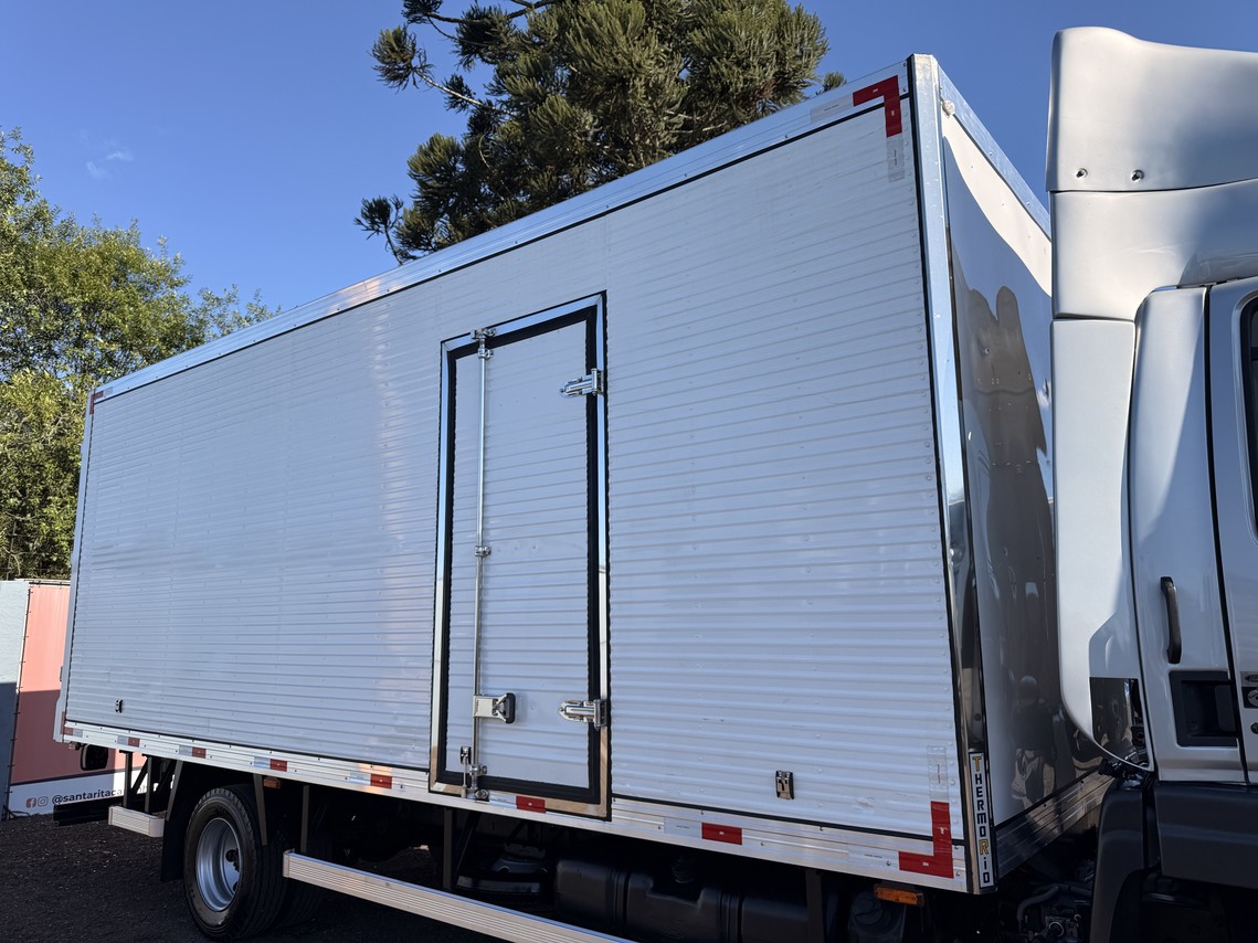 Ford Cargo816 - 18/19 8