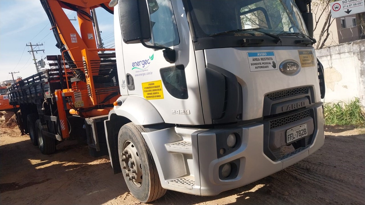 Ford Cargo2429 - 15/15 11