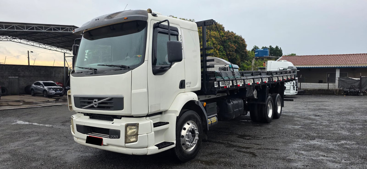 Volvo VM 270 - 12/12 3