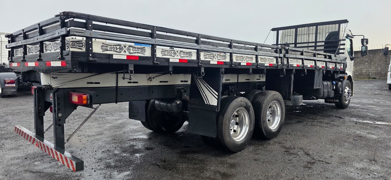 Volvo VM 270 - 12/12 10