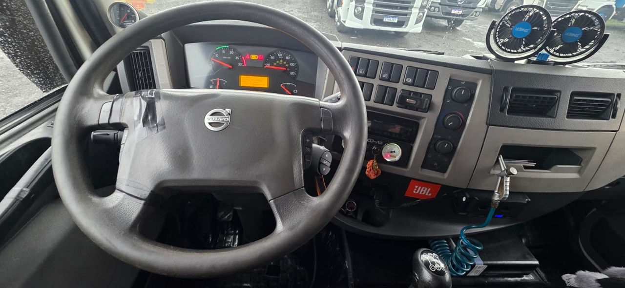 Volvo VM 270 - 12/12 18